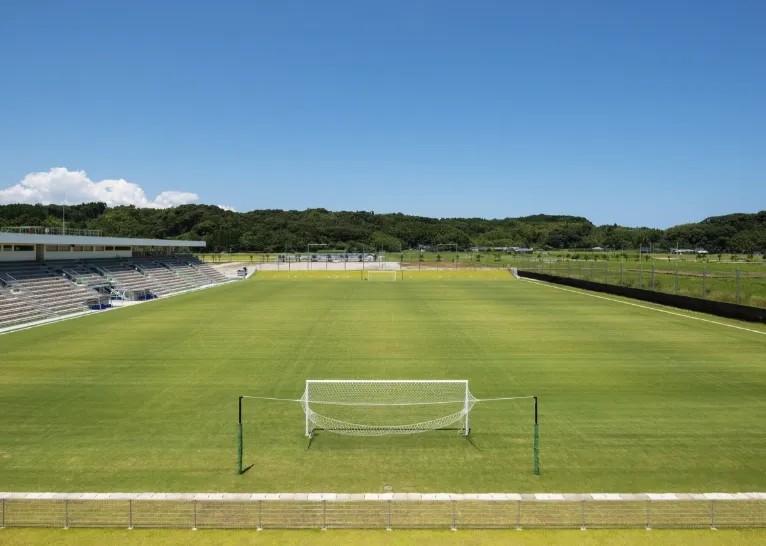 いちご宮崎新富サッカー場